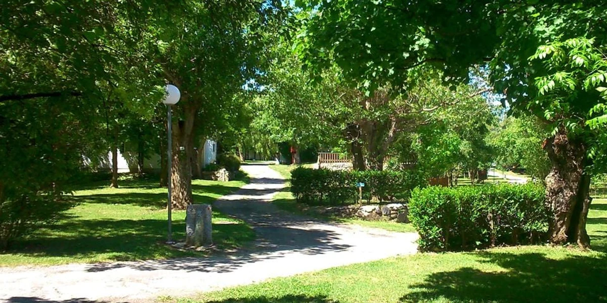 Camping L'Enclave - photo 1