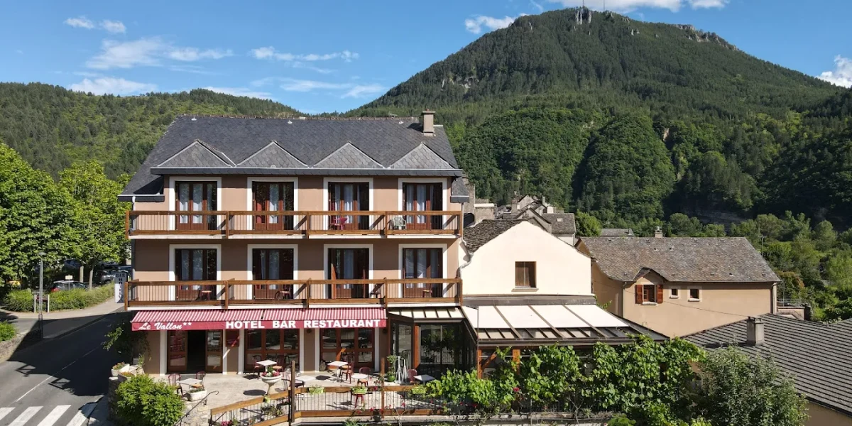 Hôtel Le Vallon - photo 1
